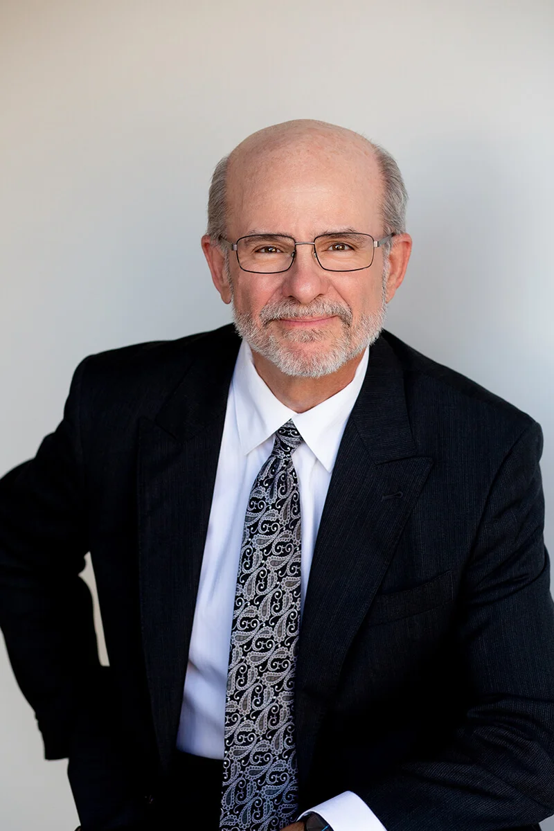 david-schlueter-headshot-ns-mediation-group Professional headshot of David Schlueter, lead mediator and arbitrator providing alternative dispute resolution for N&S Mediation Group.